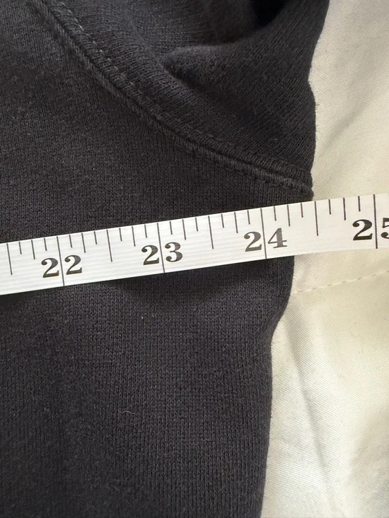 Burberry Black Crewneck Sweatshirt with White and Red Logo - Picture 5 of 7